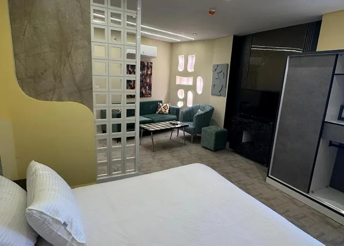 Hotel Cavalli Boutique 4*